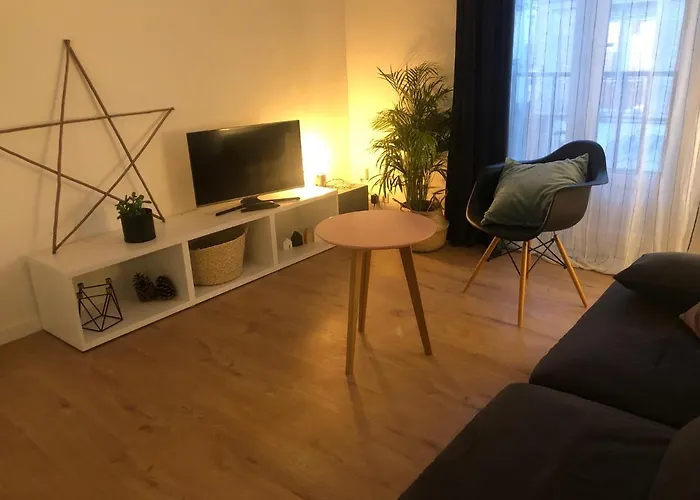 Un appartement spacieux à 30m de la mer- 45m2